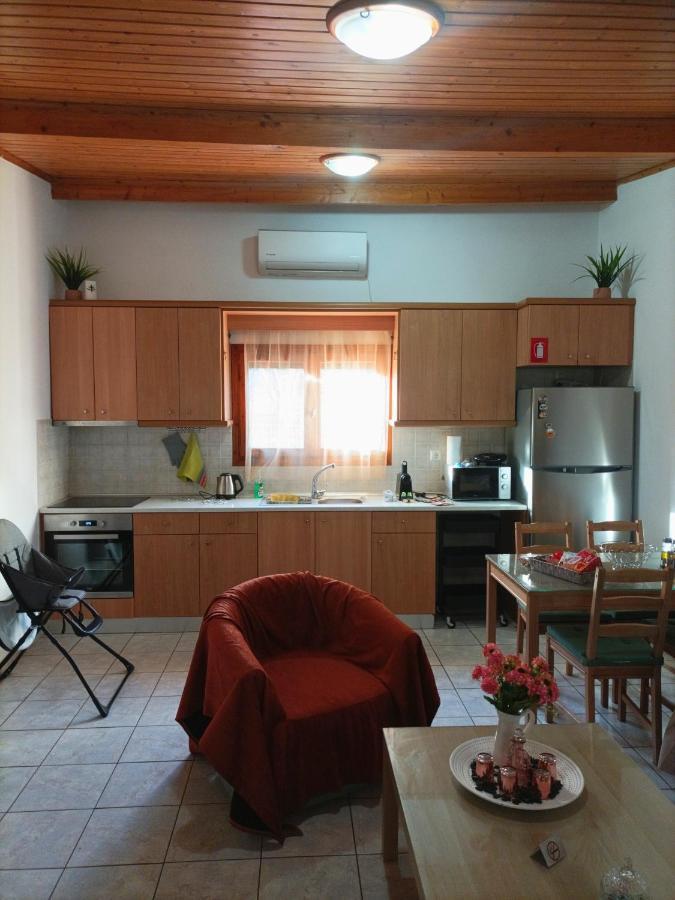4 Seasons Villa Lávrio Kültér fotó